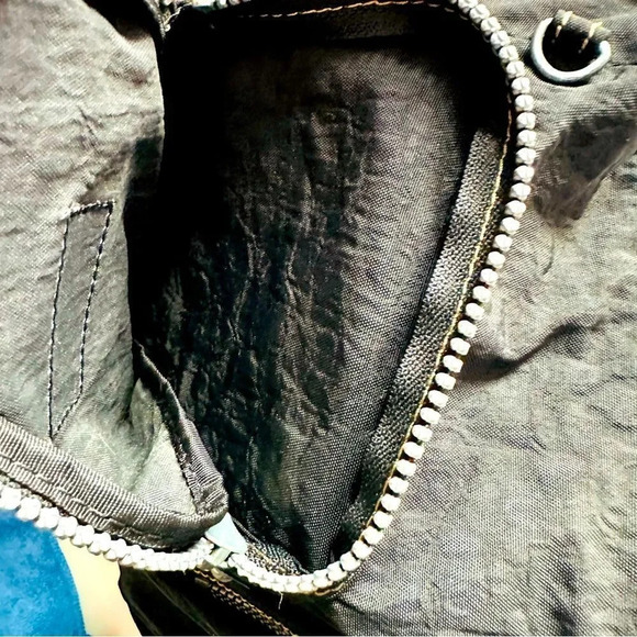 Kipling Unisex Nylon Messenger/Crossbody Bag - Picture 9 of 12